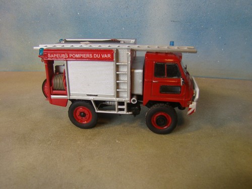 Camion 4x4 renault - ,