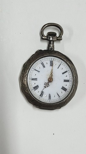 Petite montre gousset femme - a,