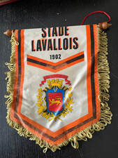 Fanion ancien football " STADE LAVALLOIS "