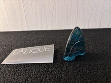 Papillon bleu turquoise doré