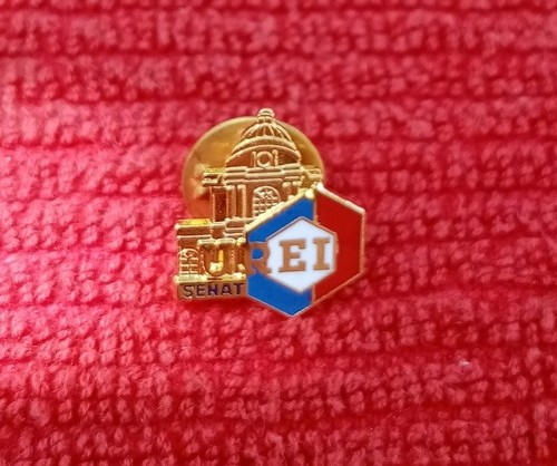Pins sénat urei union - pins,