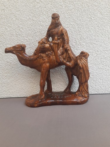 Statue touareg sur dromadaire - statue,