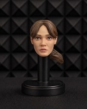 Tête custom 1/6 Ella Purnell