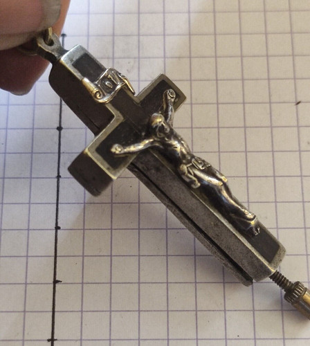 Pendentif reliquaire croix - pendentif,