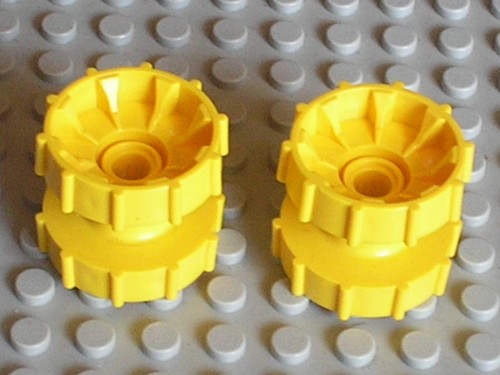 Lego technic tread sprocket - lego,