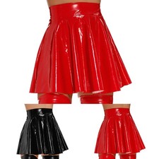 Jupe plissée en cuir PVC