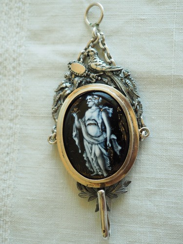 Chatelaine pendentif ancien - chatelaine,