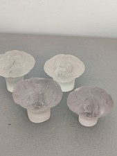 Lot 4  Bouchons  Cristal  Moulé Art Déco Lalique