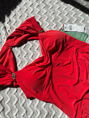 Nwt scarlett red ruched halter - red,