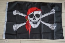55019 DRAPEAU PIRATE CRANE NOIR  60X90 LE  FANTOME CORSAIRE  MARINE CRANE SKULL