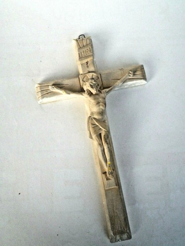Crucifix plâtre art déco - crucifix,