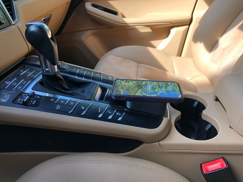 Porsche macan phone - phone, charging