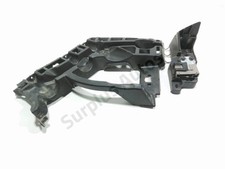 SUPPORT GAUCHE DE PARE-CHOC