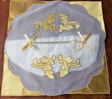 CACHE BOITE A MOUCHOIRS BRODE SUR VOILE DE POLYESTER SUPER PROMO