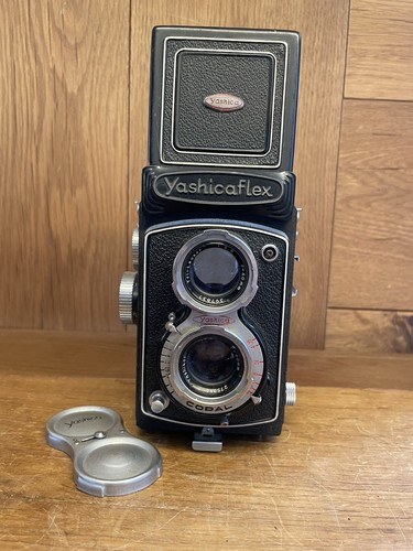 Lisez près neuf yashica - lisez, du
