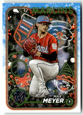 Topps MLB Holiday 2024 No