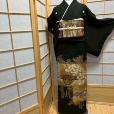 6457# Kimono Japonais Tomesode