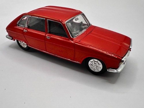 Norev renault 43 scale - norev,