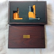 Chariot élévateur coffret - coffret, en