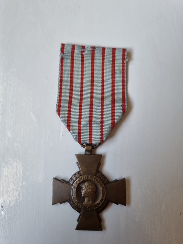 Croix combattant - croix,