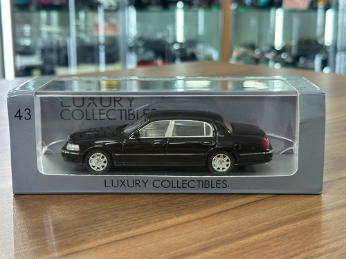 Lincoln town car 2011 - town,
