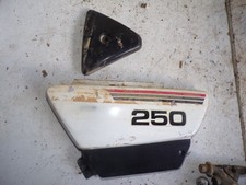 Yamaha 250 XT flanc cache