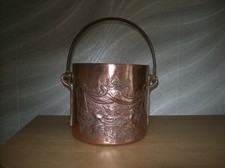 Chaudron en cuivre,armoiries,objet ancien,anse fer forgé,cuisine