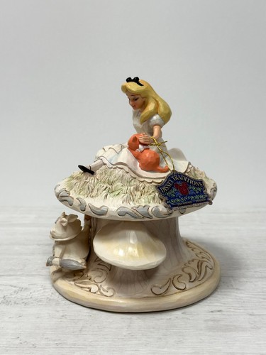 Disney traditions alice - disney, in