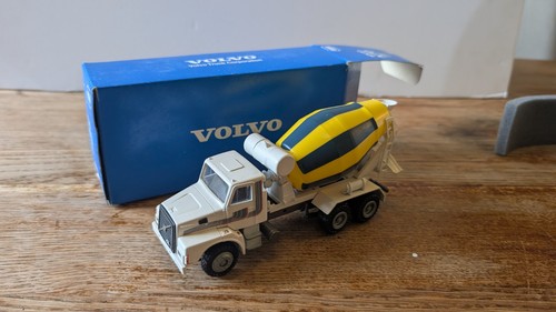 Conrad camion volvo - camion,