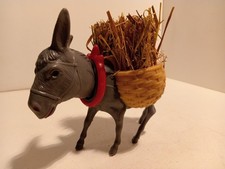 Petit colin F Ane gris tete mobile avec paniers Osier portant du foin 1/10 BE