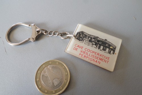 Porte clé cave - porte,