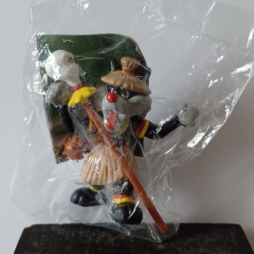 Figurine neuve flunch 1999 - figurine,
