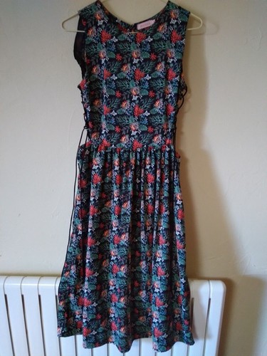 Robe femme suisses - suisses, t.