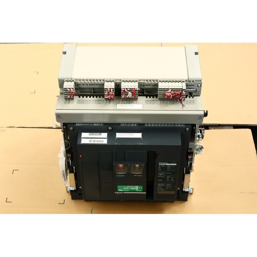 Schneider electric nw40 - schneider,