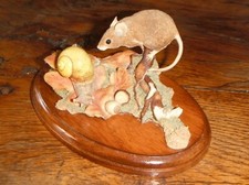 escargot souris rat feuilles automne résine Angleterre Sherratt and Simpson bois