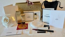 CHANEL miniature Le Lion, doses Comète,sublimage,éponge,applicateurs,taille cray
