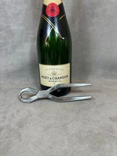 Moët et Chandon pince à