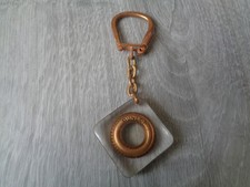 ANCIEN PORTE CLE INCLUSION