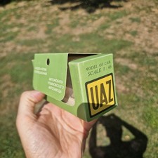 BOITE VIDE ORIGINALE 1 ère version pour jeep UAZ  YA3  1/43  Novoexport URSS