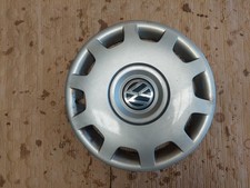 Enjoliveur d´origine VOLKSWAGEN PASSAT  jante 15 Ref: 3B0601147D