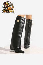 Bottes noires élégantes