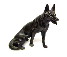 sujet CHIEN en régule de pendule ,horloge ,bronze ,art déco