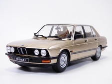 BMW 520i beige métallisé