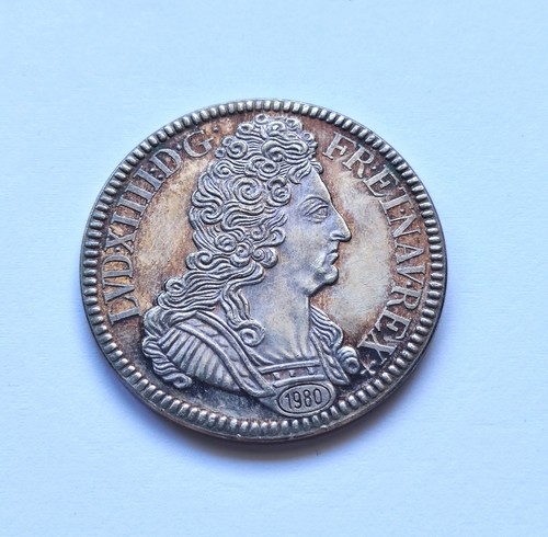 Médaille écu aux - médaille,