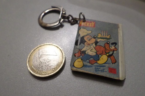 Porte cle clef - porte, key-ring