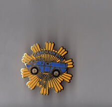 pin's police / Escadron 18/1 De Gendarmerie Mobile De Satory (EGF doré)