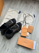 Louis Vuitton Run Away Pulse