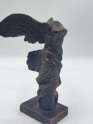 Statuette victoire de - #xu,