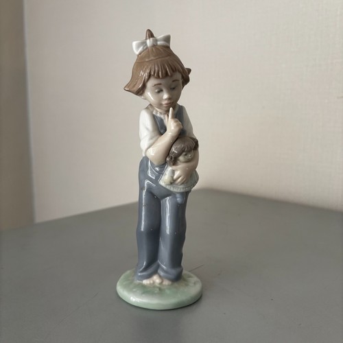 Figurine nao lladro 1104 - nao,