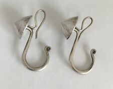 PAIRE DE BOUCLES D'OREILLES